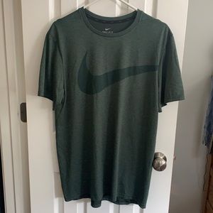 Nike dry fit large